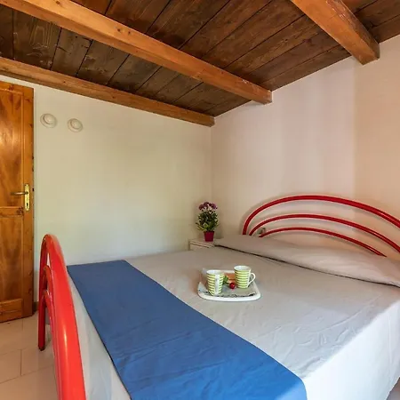 Apartment In San Teodoro 23143